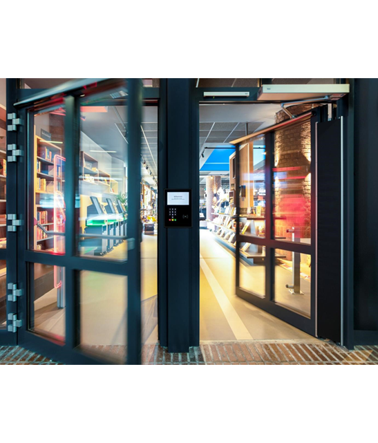 L'ingresso di una biblioteca automatizzata nell'apertura e nei servizi con bibliotheca Open+